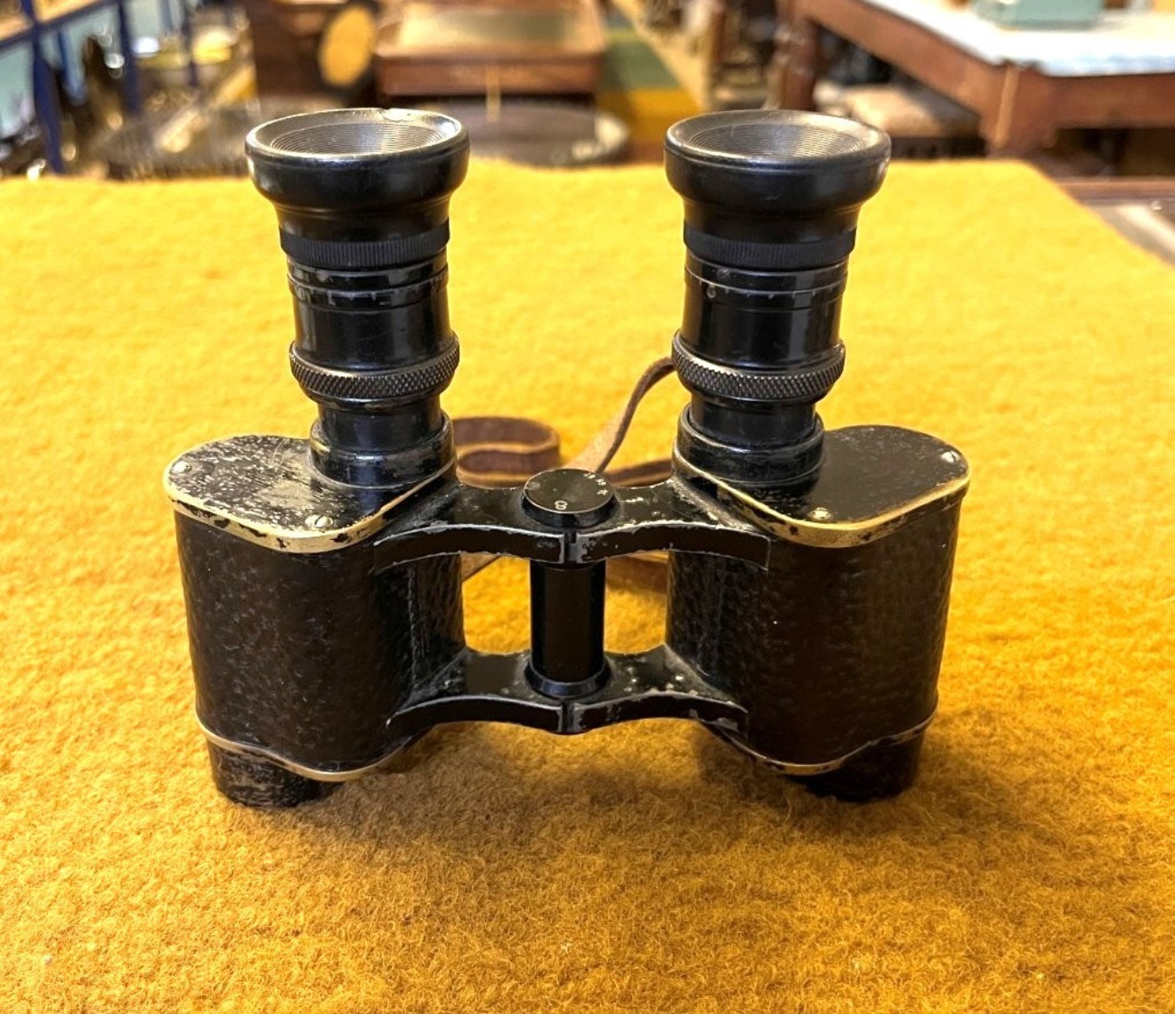 WW1 Pair of Hunsicker & Alexis, Paris Military Binoculars in Leather Case