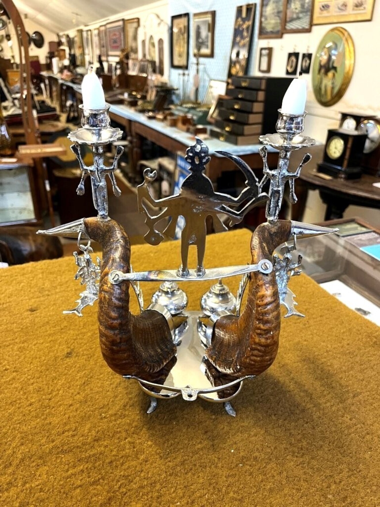 Vintage Anglo Indian Ram Horn Inkwell / Pen Rest
