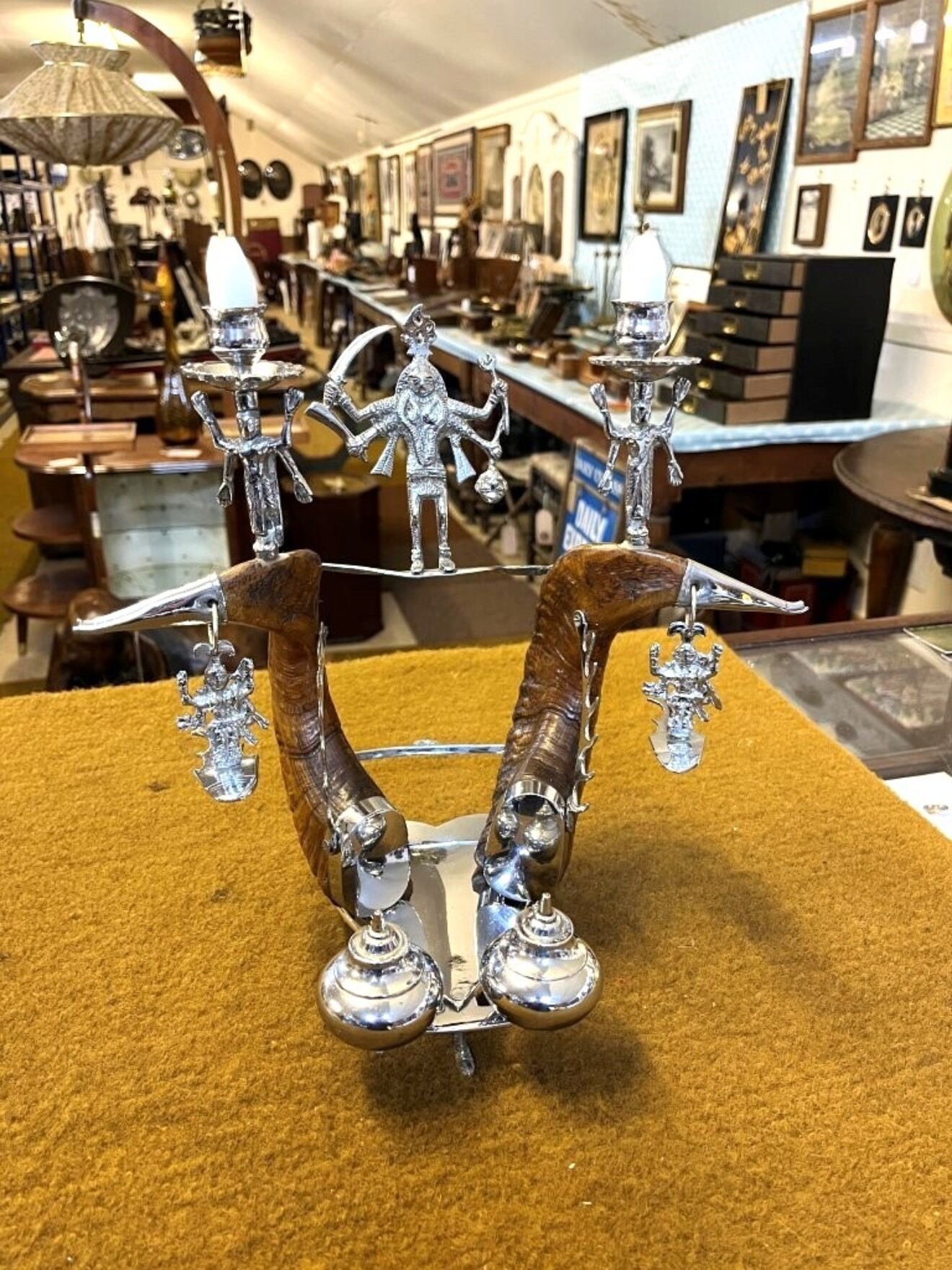 Vintage Anglo Indian Ram Horn Inkwell / Pen Rest