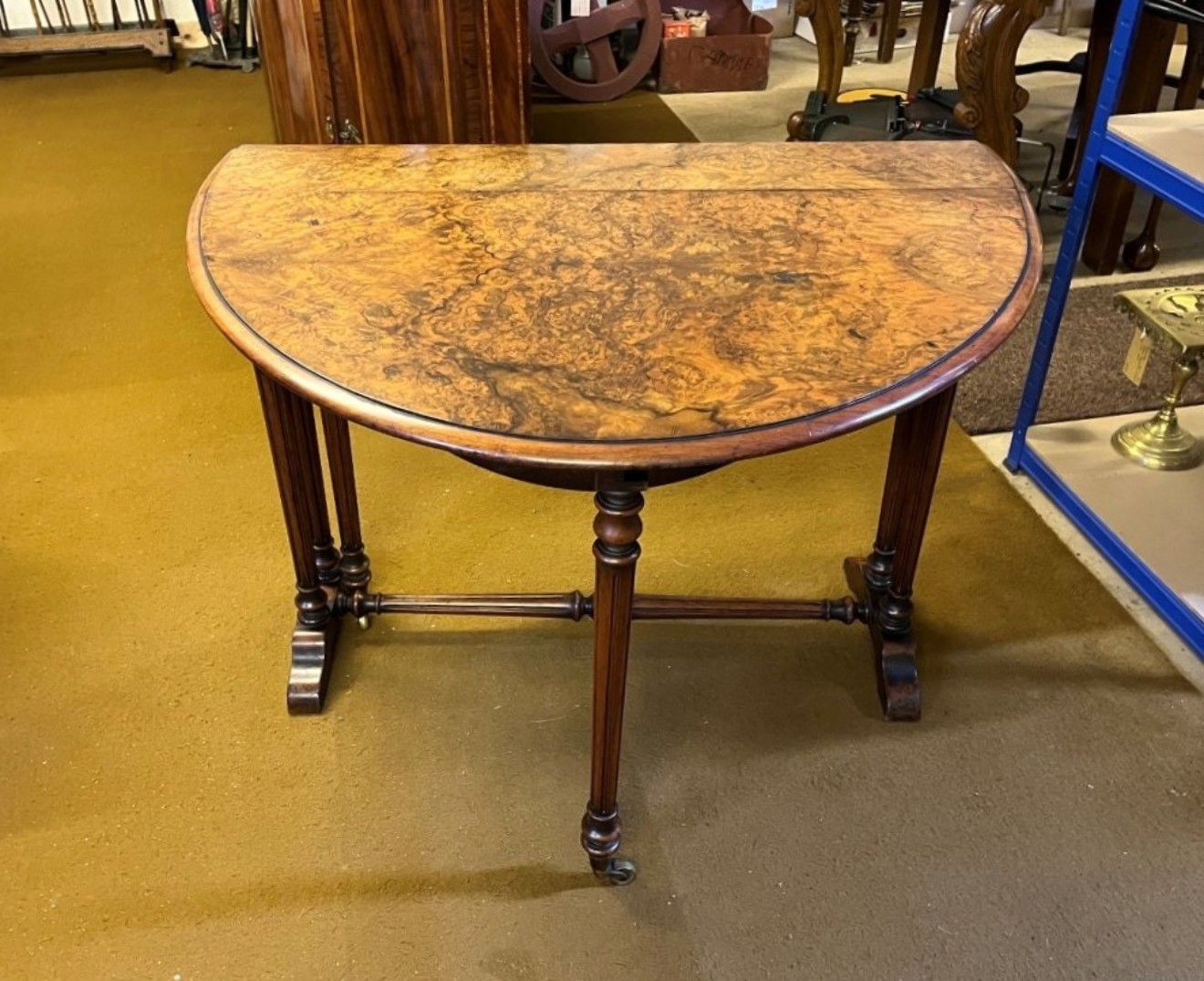 Victorian Oval Burr Walnut Sutherland Table