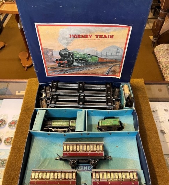 Vintage Hornby Clockwork '0' Gauge Passenger Train Set No 51