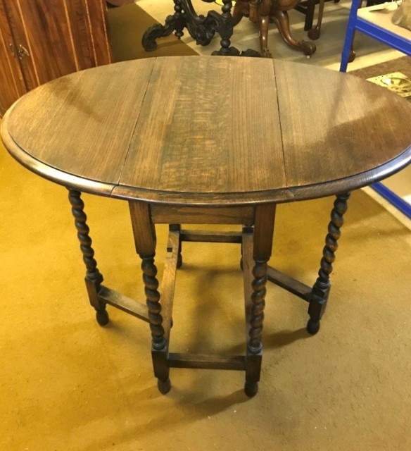 Antique Dark Oak Oval Gate Leg Table with Barley Twist Legs