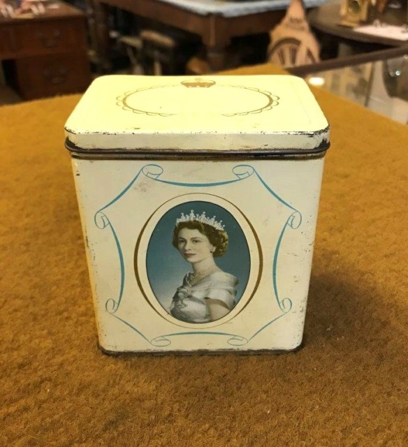 Vintage Queen Elizabeth II Tea Tin