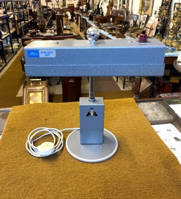 Vintage P.W.Allen & Co Ultra Violet Engineers Inspection Lamp Type A409